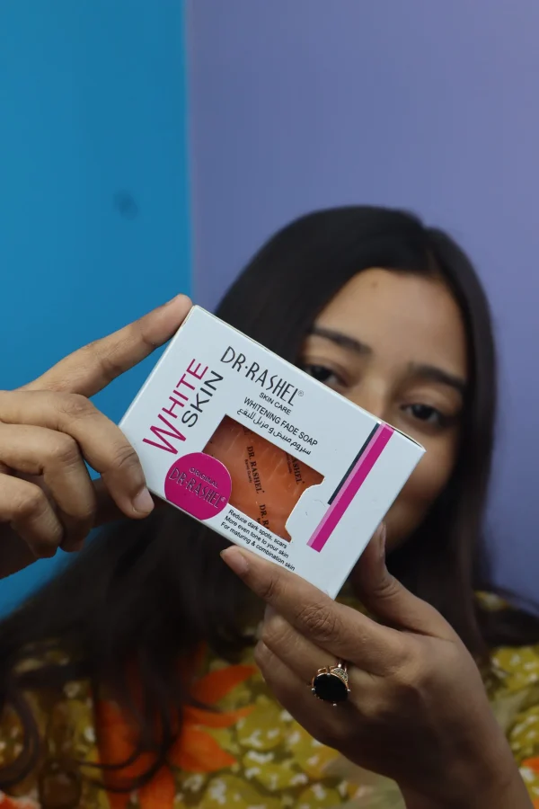 DR Rashel Whitening Fade Soap
