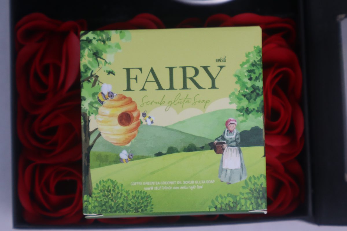 FAIRY Scrub Gluta Soap – Coffee, Green Tea & Coconut Oil (Thailand) – 60g - Image 4
