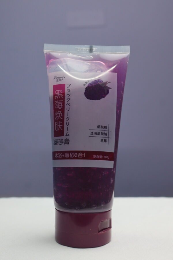Zencolor Blackberry Body Scrub & Shower Gel 2-in-1 (200g)